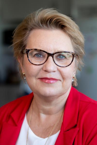 Inger Knutsson Holmström